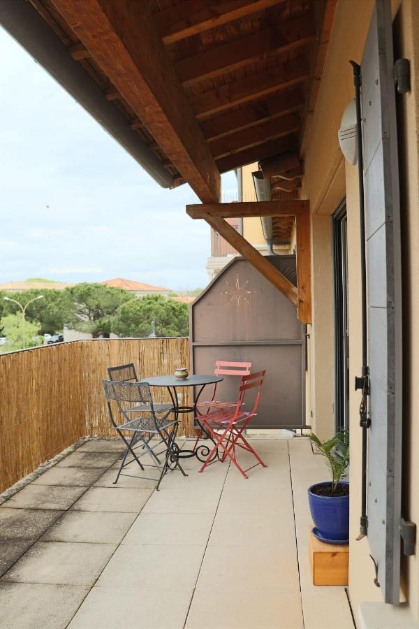 Uzes Centre La Terrasse Des Capucines Avec Garage Privee Lägenhet Exteriör bild